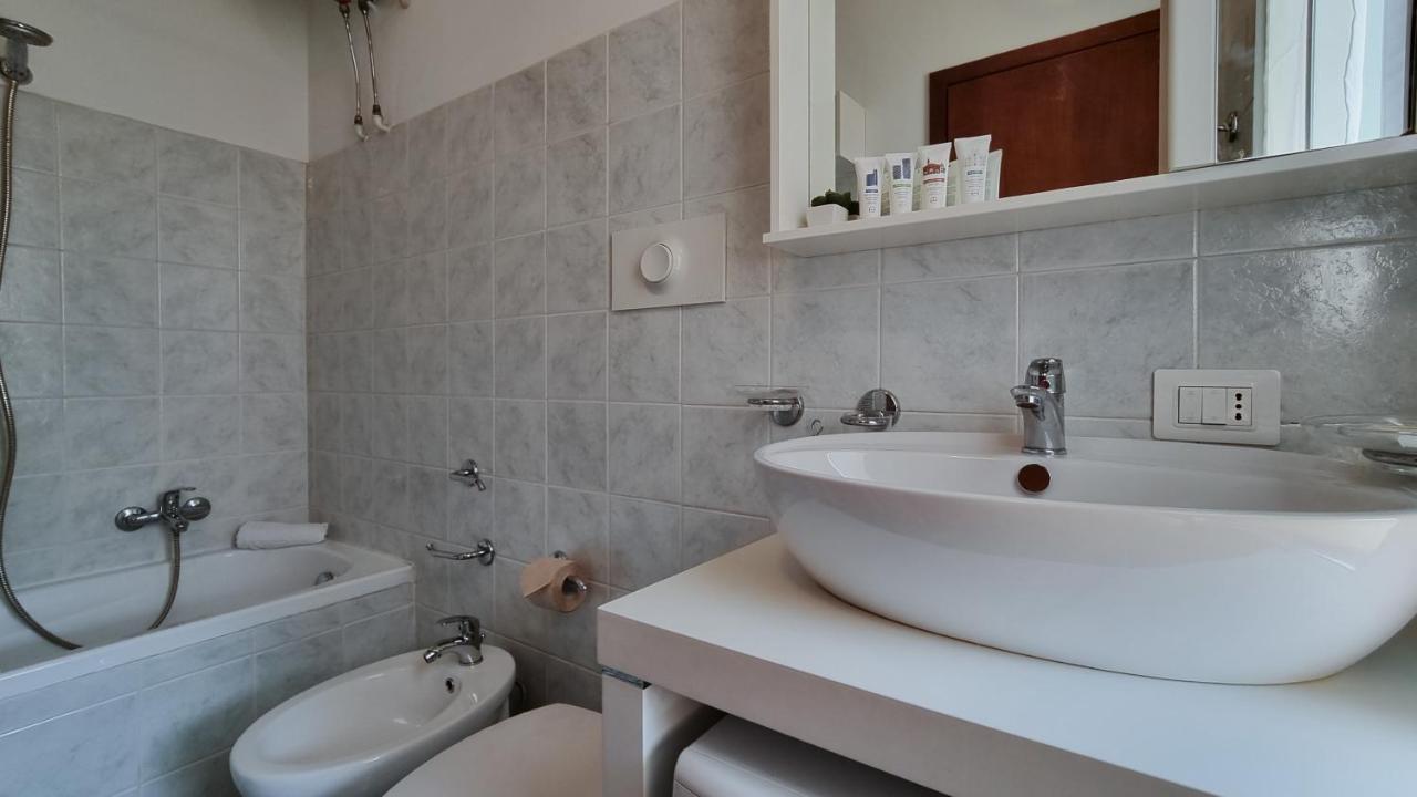 Italianway - Fauche 9 Apartment มิลาน ภายนอก รูปภาพ